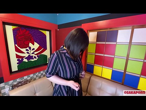 ❤️ Cutie Japanese pẹlu awọn omu nla ṣe baraenisere pẹlu awọn nkan isere ibalopọ ati pe o ni orgasm kan. O sọrọ ninu ifọrọwanilẹnuwo kan nipa iriri onibaje rẹ. Awọn ori omu nla ati obo ti o ni irun ti n kerora. Osaka onihoho ❤❌ Iwa onihoho furo ❤